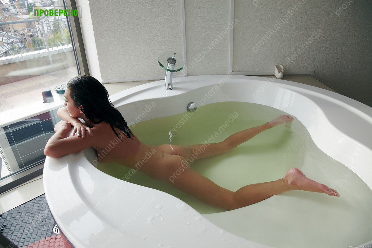 Фотография Милана-анал